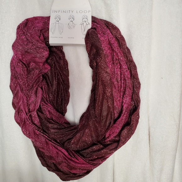 Infinity Loop Scarf & Neck Accessory - Picture 9 of 10